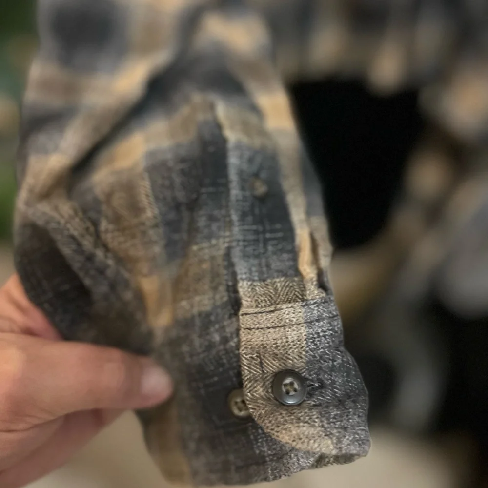 Urban Outfitters Arrow cropped flannel - Picture 3 of 8